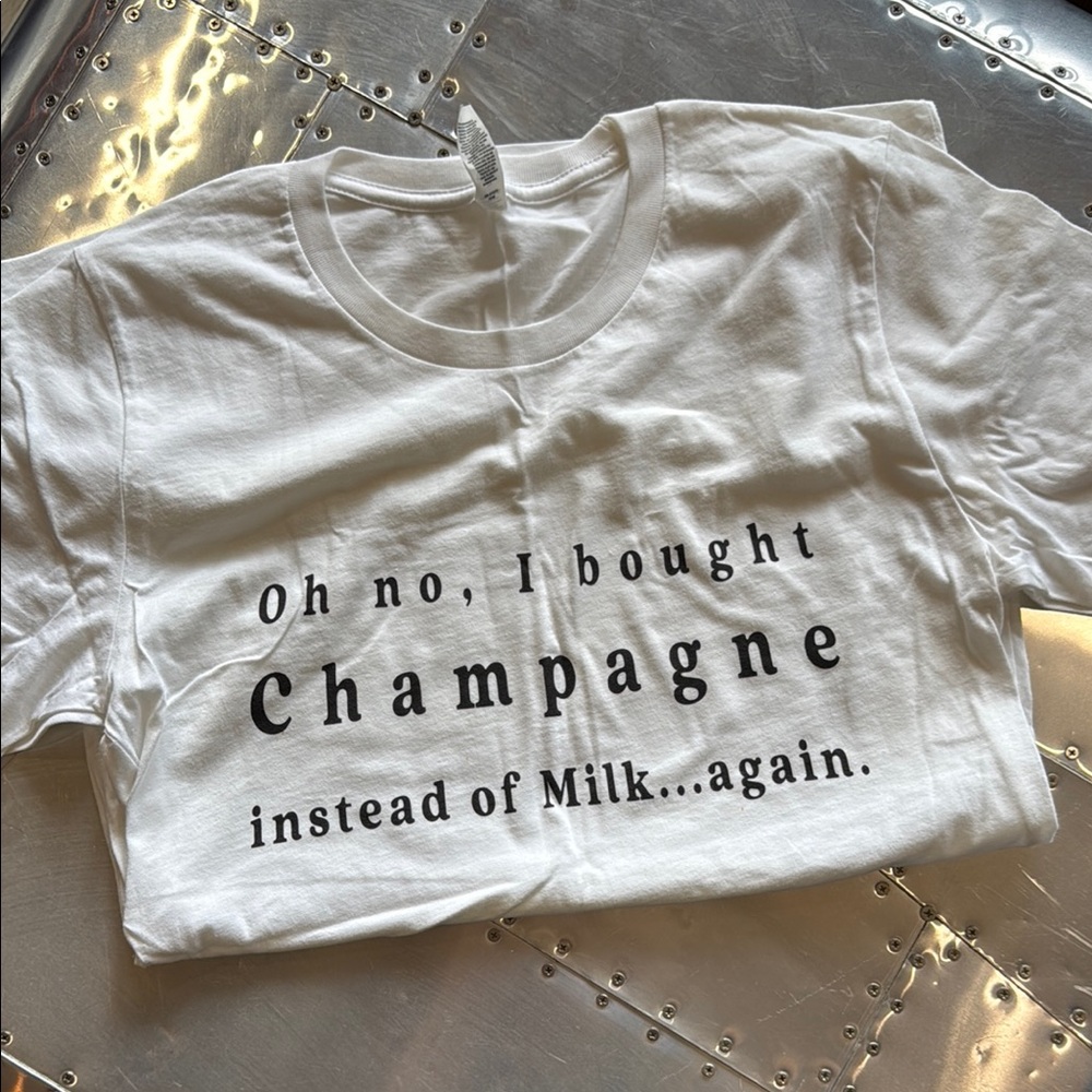 White Graphic Tee Champagne Baby Gift Bridal Shower Women’s Small